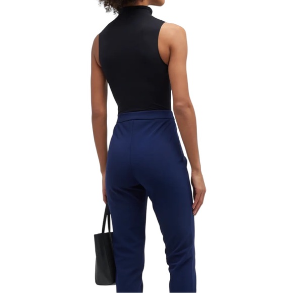 Commando Seamless Mock-Neck Thong Bodysuit in Black (OS) - Picture 4 of 12